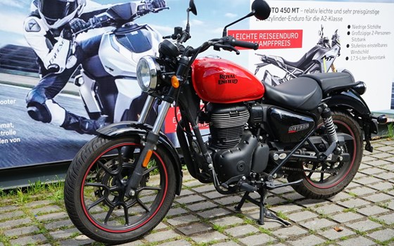 Gebrauchtmotorrad Royal Enfield Meteor 350 Supernova - Bild 6