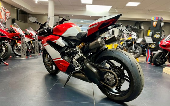 Gebrauchtmotorrad Ducati 1299 Superleggera - Bild 3