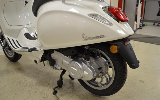 Neufahrzeug Vespa Primavera 50 4T - Bild 19