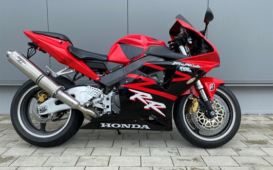 Gebrauchtmotorrad Honda CBR 900 RR Fireblade - Bild 1