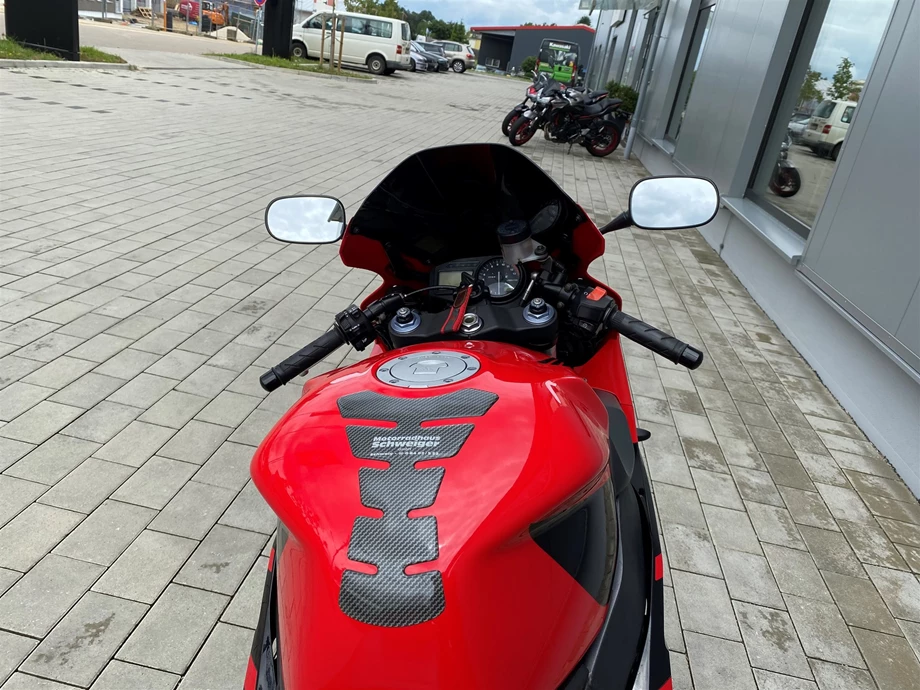 Angebot Honda CBR 900 RR Fireblade Bild 7: Angebot Honda CBR 900 RR Fireblade