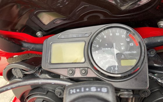 Gebrauchtmotorrad Honda CBR 900 RR Fireblade - Bild 8