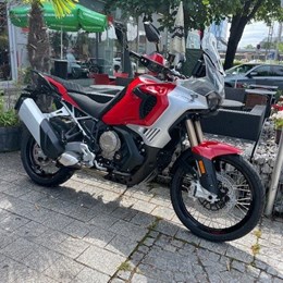 GEBRAUCHTFAHRZEUG MV Agusta Enduro Veloce