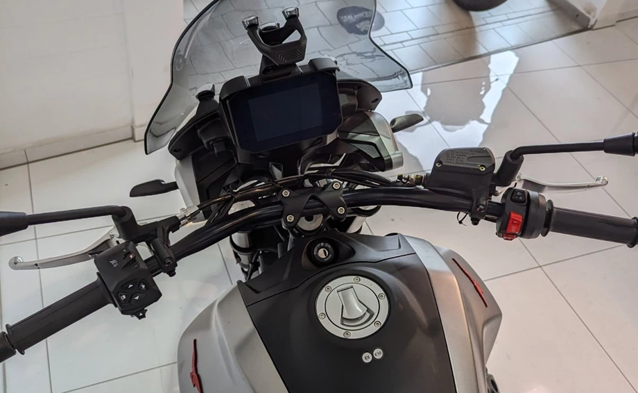 Angebot Moto Guzzi V85 Strada Bild 6: Angebot Moto Guzzi V85 Strada