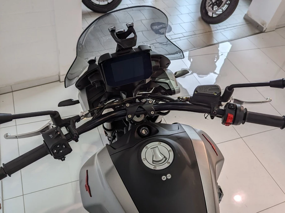 Angebot Moto Guzzi V85 Strada Bild 6: Angebot Moto Guzzi V85 Strada