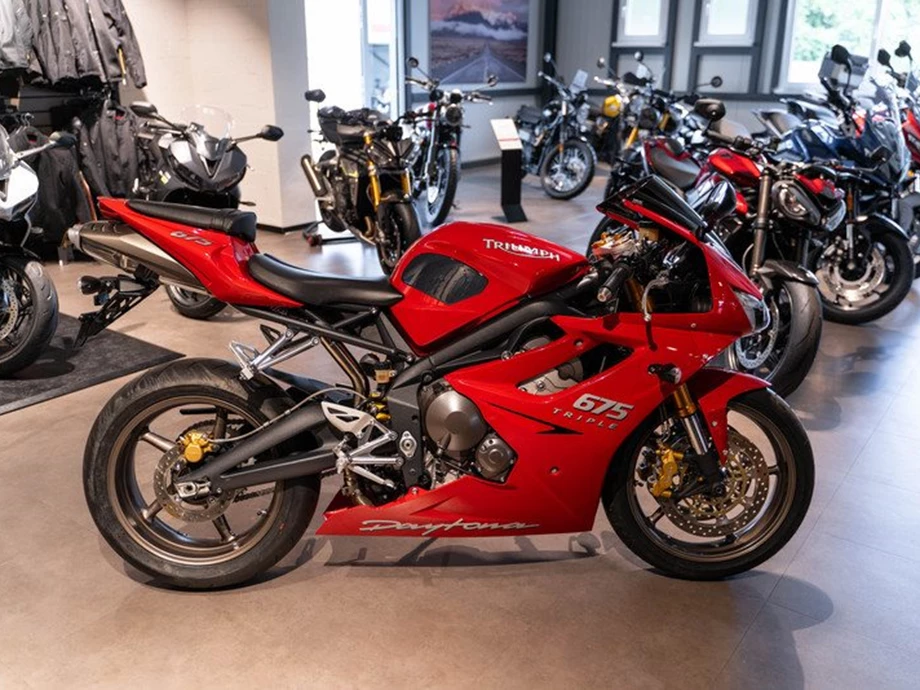 Angebot Triumph Daytona 675 Bild 3: Angebot Triumph Daytona 675