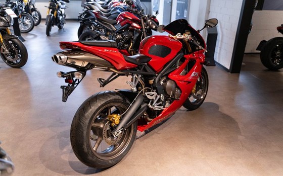 Gebrauchtmotorrad Triumph Daytona 675 - Bild 4