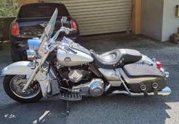 Gebrauchte Harley-Davidson Road King Classic FLHRC Gebrauchte Harley-Davidson Road King Classic FLHRC