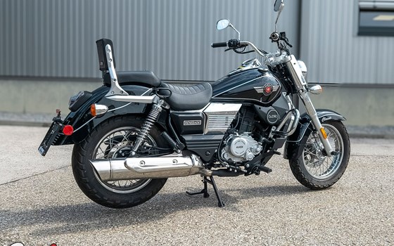 Neufahrzeug United Motors UM Renegade Commando Classic 125 - Bild 4 Neufahrzeug United Motors UM Renegade Commando Classic 125 - Bild 4