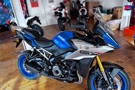 Suzuki GSX-S1000GX