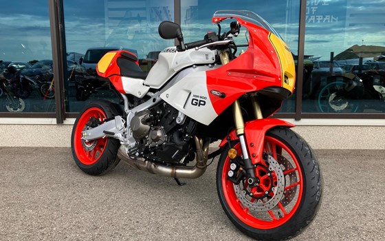 Neufahrzeug Yamaha XSR900 GP - Bild 1 Neufahrzeug Yamaha XSR900 GP - Bild 1