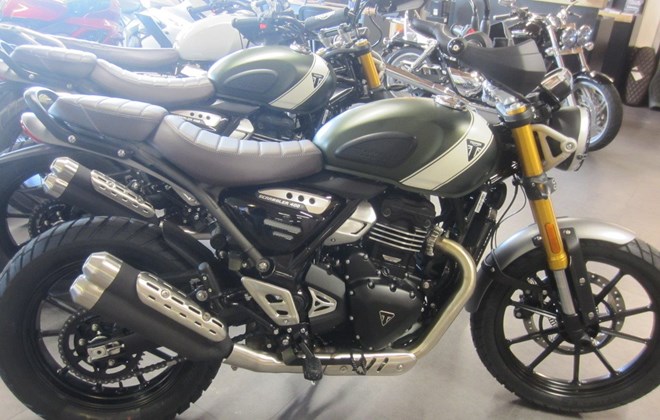 Triumph Scrambler 400 X