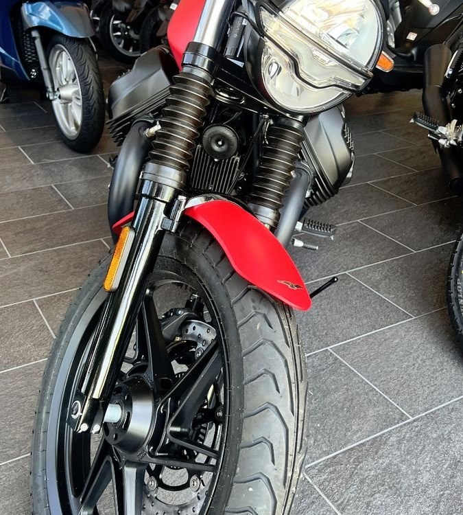 Angebot Moto Guzzi V7 Stone