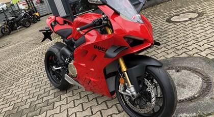 Neumotorrad Ducati Panigale V4 S