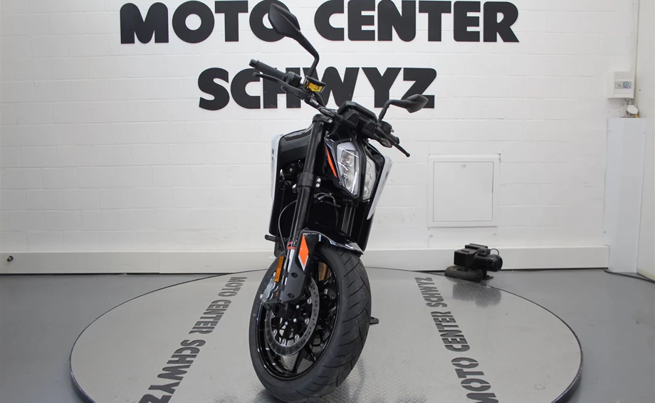 Angebot KTM 790 Duke L Bild 3: Angebot KTM 790 Duke L