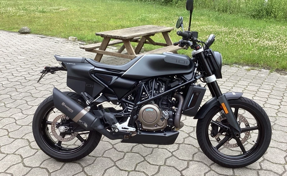 Angebot Husqvarna Svartpilen 701 Bild 1: Angebot Husqvarna Svartpilen 701