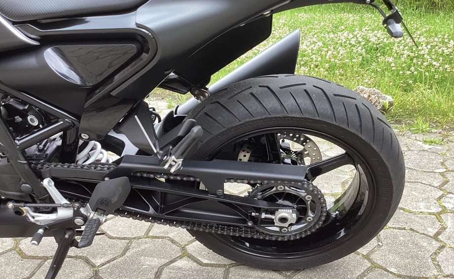 Angebot Husqvarna Svartpilen 701 Bild 10: Angebot Husqvarna Svartpilen 701