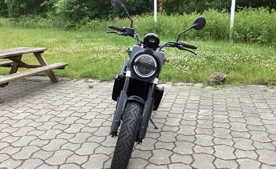 Angebot Husqvarna Svartpilen 701 Bild 2: Angebot Husqvarna Svartpilen 701