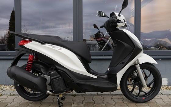 Neufahrzeug Piaggio Medley 125 - Bild 1