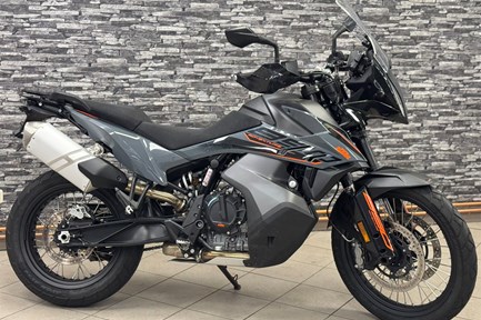 KTM 890 Adventure