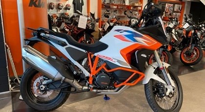 Neumotorrad KTM 1290 Super Adventure R