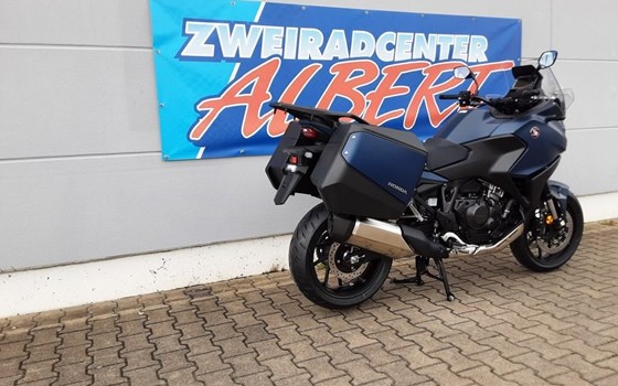 Gebrauchtmotorrad Honda NT1100 - Bild 3