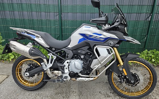 Neufahrzeug Voge 900DS - Bild 1 Neufahrzeug Voge 900DS - Bild 1