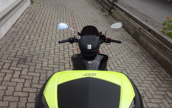 Gebrauchtmotorrad Yamaha FZ1 - Bild 11 Gebrauchtmotorrad Yamaha FZ1 - Bild 11