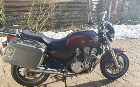 Gebrauchtmotorrad Honda CB 750 Sevenfifty - Bild 5