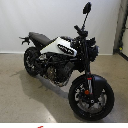 NEUFAHRZEUG Husqvarna Svartpilen 125