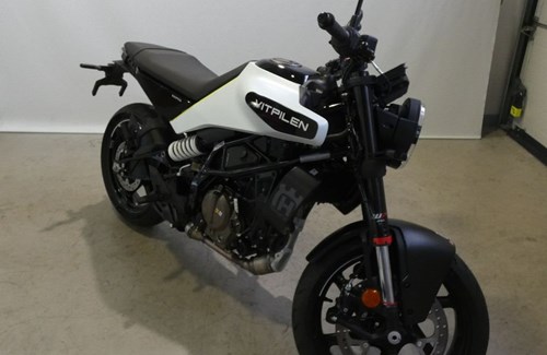 Neumotorrad Husqvarna Svartpilen 125