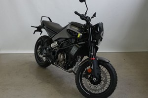 Angebot Husqvarna Svartpilen 125