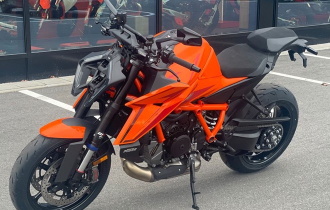 KTM 1290 Super Duke R EVO