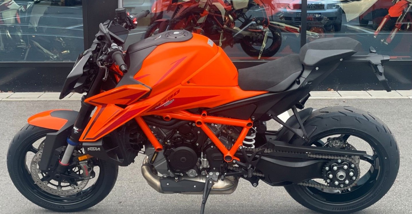 Angebot KTM 1290 Super Duke R EVO