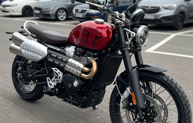 Triumph Scrambler 1200 X