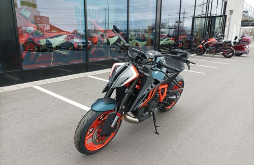 Neumotorrad KTM 1290 Super Duke R