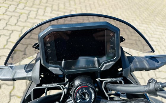 Gebrauchtmotorrad Kawasaki Z7 Hybrid - Bild 17