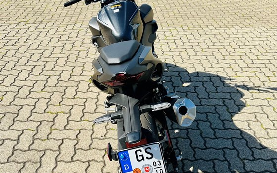 Gebrauchtmotorrad Kawasaki Z7 Hybrid - Bild 4