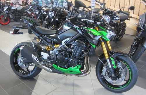 Neumotorrad Kawasaki Z900 SE