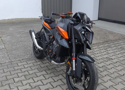 NEUFAHRZEUG KTM 990 Duke