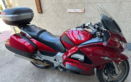 Gebrauchtmotorrad Honda ST 1300 Pan-European - Bild 2 Gebrauchtmotorrad Honda ST 1300 Pan-European - Bild 2