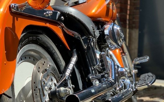 Gebrauchtmotorrad Harley-Davidson Softail Fat Boy FLSTF - Bild 4