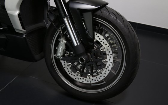 Gebrauchtmotorrad Ducati XDiavel - Bild 7