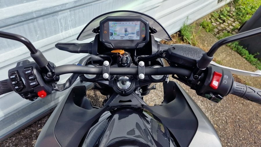Angebot Kawasaki Z7 Hybrid Bild 6: Angebot Kawasaki Z7 Hybrid