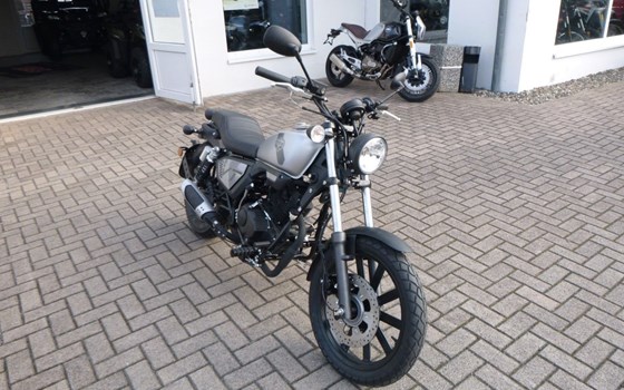 Gebrauchtmotorrad QJ Motor VT 125 - Bild 2