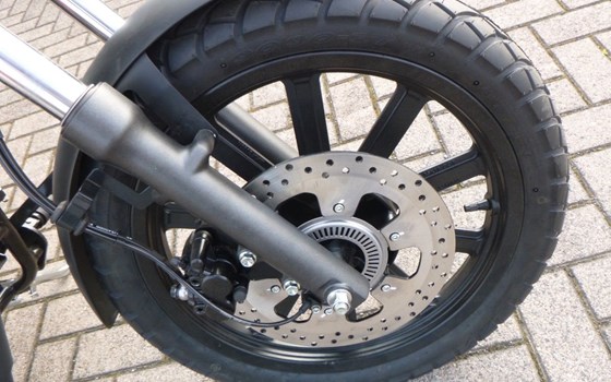 Gebrauchtmotorrad QJ Motor VT 125 - Bild 5