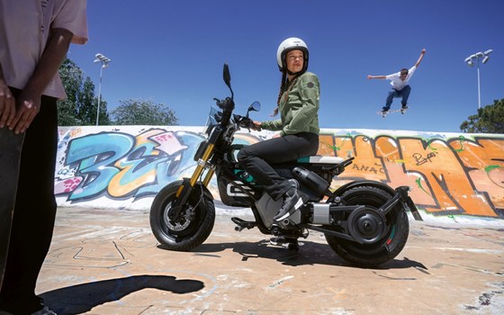 Neufahrzeug BMW CE 02 11kW - Bild 6