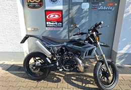 Neumotorrad Beta RR 50 Motard Neumotorrad Beta RR 50 Motard