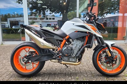 KTM 890 Duke R