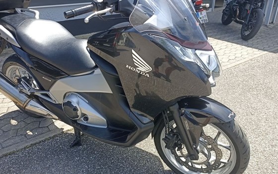 Gebrauchtmotorrad Honda Integra - Bild 5